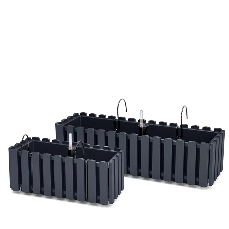 Boardee 60 cm Antracyt (z haczykami) — doniczka balkonowa idealna na kwiaty na balkon zwisające lub słoneczny balkon